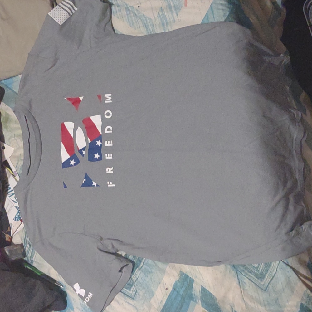 Youth Under armour flag shirt